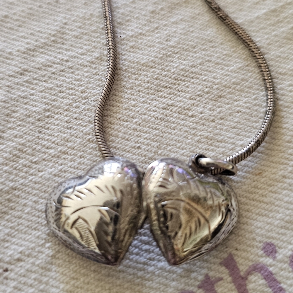 Silver Locket - Picture 2 of 4